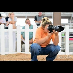 Meet your Posher, Brooke